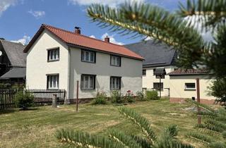 Haus kaufen in 09669 Frankenberg, Gemütliches Eigenheim mit großem Grundstück und Garage in ruhiger Lage nahe Chemnitz