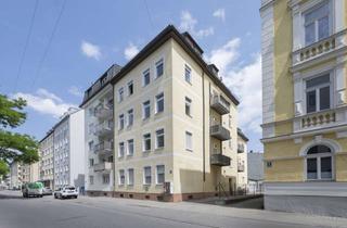 Mehrfamilienhaus kaufen in 80798 Maxvorstadt, Altbau-Mehrfamilienhaus mit Entwicklungspotenzial in bester Lage der Maxvorstadt