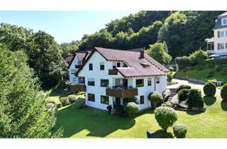 Anlageobjekt in Sanatoriumsweg 54, 72574 Bad Urach, **Für Kapitalanleger** - Dreifamilienhaus in traumhafter Aussichtslage!