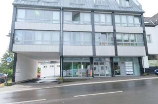 Büro zu mieten in Hauptstraße 18, 51503 Rösrath, Repräsentative Büro-/Praxisfläche im Zentrum von Rösrath mit Aufzug, direkt gegenüber der Post