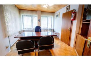 Gewerbeimmobilie kaufen in 74538 Rosengarten, Gepflegtes Büro mit WC und großer Fensterfront