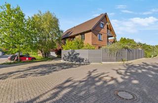 Haus kaufen in 38110 Braunschweig, *Familientraum* - Hochwertiges Zweifamilienhaus mit ca. 266 m² Wohnfläche in Thune - Braunschweig