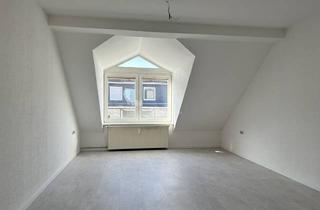 Wohnung mieten in 19053 Schwerin, Helle 2-Zimmer-Dachgeschosswohnung in zentraler Lage der Schweriner westlichen Paulsstadt