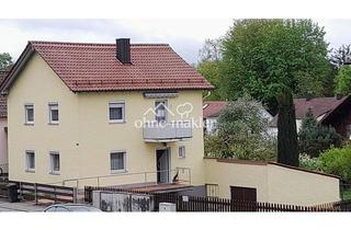 Einfamilienhaus kaufen in 94315 Straubing, Freistehendes Einfamilienhaus mit Garage in ruhiger Wohnlage am Stadtpark