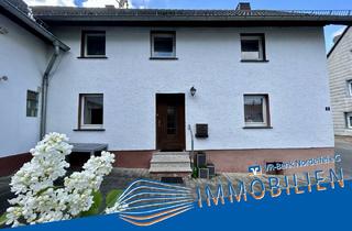 Doppelhaushälfte kaufen in 53945 Blankenheim, Ihre Wohlfühloase wartet! Doppelhaushälfte mit Garten im idyllischen Dorf Uedelhoven.