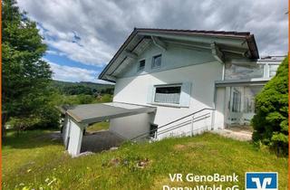 Einfamilienhaus kaufen in 94249 Bodenmais, Großzügiges Einfamilienhaus mit Einliegerwohnung in Aussichtslage von Bodenmais