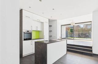 Haus kaufen in Storchenweg A, 96158 Frensdorf, Architektenhaus DHH neuwertig, ökologisch mit Wärmepumpe in ruhigem Wohngebiet 10 km von Bamberg
