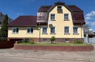 Einfamilienhaus kaufen in 06246 Bad Lauchstädt, Charmantes Einfamilienhaus mit Einliegerwohnung mit großem Grundstück im Bad Lauchstädt