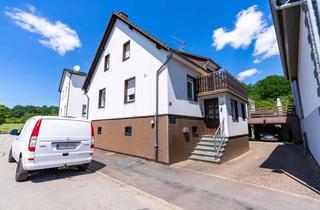 Einfamilienhaus kaufen in 35447 Reiskirchen, Großes Einfamilienhaus in schöner ruhiger Ortsrandlage von Reiskirchen OT
