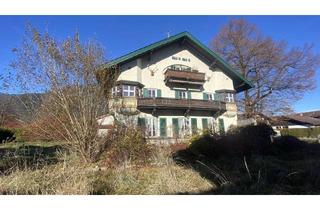 Haus kaufen in 82467 Garmisch-Partenkirchen, Garmisch: Großzügiges, älteres Landhaus auf großem Grundstück in sonniger Wohnlage