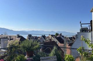 Wohnung kaufen in Kirchplatz, 88131 Lindau, Stilvolle 4-Zimmer-Dachgeschosswohnung mit Blick auf den Bodensee und die Alpen