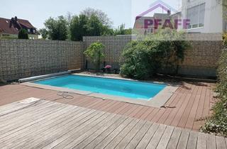 Doppelhaushälfte kaufen in 78224 Singen, Zuhause ankommen in Singen-Beuren! Doppelhaushälfte mit Pool - hier kann der Sommer kommen!