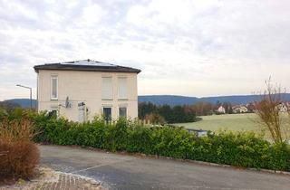 Villa kaufen in 96465 Neustadt, Moderne Unternehmer-Villa mit Einliegerwohnung in Neustadt bei Coburg
