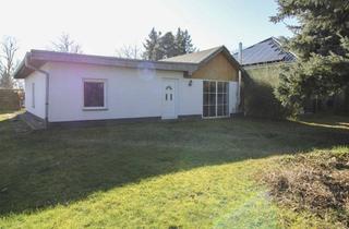 Haus kaufen in 29410 Salzwedel, Zögern Sie nicht: Gepflegter Bungalow mit großem Garten und Pool in idyllischer Lage