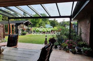 Haus kaufen in 28790 Schwanewede, Traumhafter Ausblick inklusive - großzügiges Zweifamilienhaus