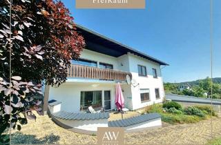 Villa kaufen in 35606 Solms, ***FreiRaum*** Großzügige, wärmegedämmte Villa mit Traumaussicht. Einliegerwohnung. XXL Garage