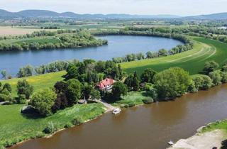 Haus kaufen in 32457 Porta Westfalica, Alleinlage am Weser-Ufer: Viel Platz im Haus und ca 7000m² Grundstück
