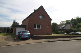 Einfamilienhaus kaufen in 52379 Langerwehe, "Ideal zur individuellen Gestaltung!" Freistehendes Einfamilienhaus mit Garage und großem Garten