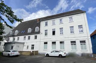 Büro zu mieten in 24837 Schleswig, Vollständig modernisierter Büroraum im 1. OG mit 13,25 qm! Zentral in Schleswig!