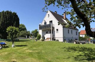 Einfamilienhaus kaufen in 86732 Oettingen, Einfamilienhaus mit großem Gartengrundstück in ruhiger Lage