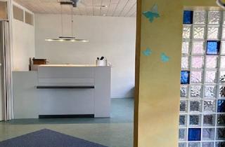 Gewerbeimmobilie kaufen in 75447 Sternenfels, Laden / Praxis direkt im Zentrum von Sternenfels (Physio, Arzt, Friseur, Barber)