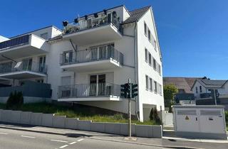 Wohnung kaufen in Neckarstraße 37-39, 71083 Herrenberg, **LETZTE WOHNUNG** Sofort beziehbare schöne 4,5-Zimmer-Wohnung im EG mit Süd-Terrasse