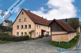 Haus kaufen in 97215 Simmershofen, Großzügiges Wohnen in ländlichem Umfeld mit genügend Platz für die ganze Familie und deren Hobbys!