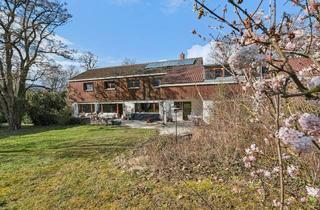 Villa kaufen in 73441 Bopfingen, Elegante Villa mit 2 Einheiten und großem Panoramagrundstück