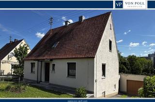 Einfamilienhaus kaufen in 86655 Harburg, Einfamilienhaus mit Garage auf großem Grundstück in Harburg