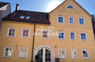 Wohnung kaufen in Rothenburger Str., 91555 Feuchtwangen, Schöne zentrumsnahe 2-Zimmer-Wohnung mit Balkon, Garage im Kaufpreis inbegriffen