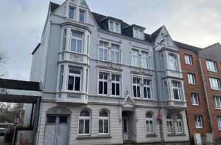 Wohnung kaufen in 24534 Neumünster, Charmante Altbauwohnung