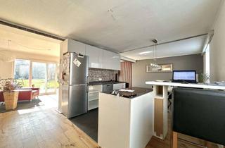 Doppelhaushälfte kaufen in 51427 Bergisch Gladbach, DHH in Top Lage von Refrath mit guter Substanz und viel Potenzial.