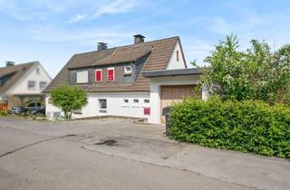 Doppelhaushälfte kaufen in 58840 Plettenberg, Moderne Doppelhaushälfte mit Einliegerwohnung & Garage