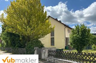 Haus kaufen in 95032 Hof, Zweifamilienhaus mit Potenzial – großzügiges Wohnen in Hof