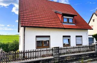 Haus kaufen in 95369 Untersteinach, Familienfreundliches Zweifamilienhaus in ruhiger Lage – Ihr neues Zuhause in Untersteinach wartet!