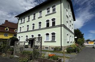 Mehrfamilienhaus kaufen in 95676 Wiesau, Attraktives Mehrfamilienhaus mit 11 Apartments und Top-Lage direkt am sanierten Bahnhof