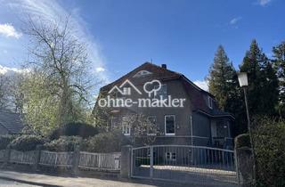 Villa kaufen in 29525 Uelzen, Alte Stadtvilla in Uelzen mit Fahrzeughalle, Park und Bootsanleger