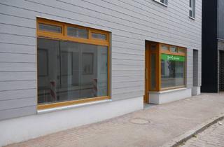 Geschäftslokal mieten in 25541 Brunsbüttel, Vielseitige Ladenfläche im Zentrum von Brunsbüttel ( bisher Bio - Bäckerei ) nach Umbau neu zu vermieten. - Verwirklichen Sie Ihr Konzept ! -