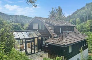 Einfamilienhaus kaufen in 75305 Neuenbürg, Großzügiges und freistehendes Einfamilienhaus in idyllischer Lage von Neuenbürg