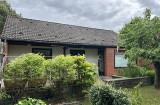 Einfamilienhaus kaufen in 21365 Adendorf, Einfamilienhaus-Bungalow mit Garage und schön gelegenem Grundstück in Adendorf