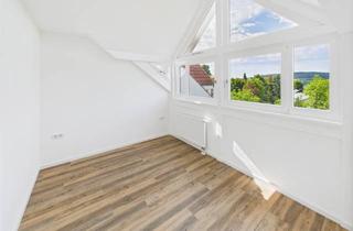 Wohnung mieten in 36199 Rotenburg, Moderne 2-Zimmer-Wohnung mit Einbauküche und Balkon