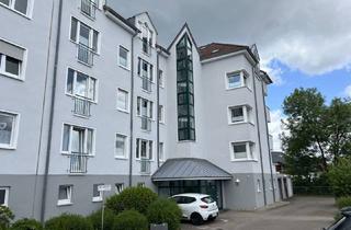 Wohnung kaufen in 58332 Schwelm, Vermietete, großzügige und attraktive 2,5-Zimmer-Dachgeschosswohnung mit schöner Loggia in Schwelm
