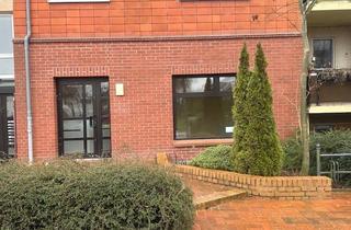 Praxen kaufen in Lübecker Allee 41, 18435 Stralsund, Interessante Gewerbe-Wohnimmobilie-ehemalige Arztpraxis- auch als altersgerechte Wohnung in der Hansestadt Stralsund zu verkaufen.