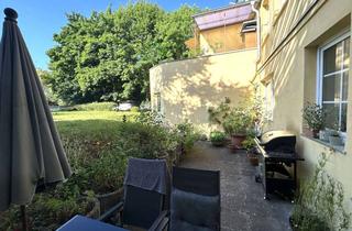 Wohnung kaufen in 53879 Euskirchen, Schicke Terrassenwohnung im Herzen von 53879 Euskirchen mit 2 Stellplätzen