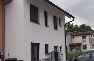 Wohnung kaufen in 76684 Östringen, Maisonettewohnung mit großem Garten und einem Stellplatz. Energieklasse A+