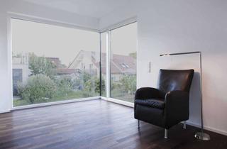 Wohnung kaufen in 86919 Utting, Exklusive 3,5 Zi Design-Maisonette-Wohnung, mit Garten in Seenähe