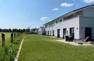 Wohnung mieten in Johann-Niemann-Ring 19, 38159 Vechelde, Geschmackvolle, neuwertige 3,5-Raum-EG-Wohnung mit geh. Innenausstattung mit Balkon und EBK