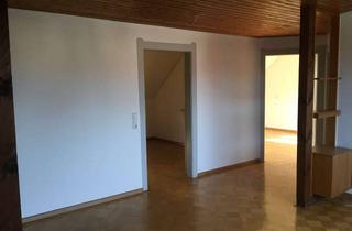 Wohnung mieten in 79341 Kenzingen, Schöne 4-Zi-Dachgeschosswohnung mit Balkon in zentraler Lage in Kenzingen