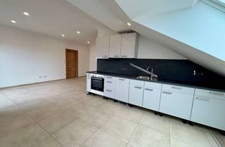 Wohnung mieten in 86562 Berg im Gau, Hochwertige 2-Zimmer DG-Wohnung mit Balkon und EBK