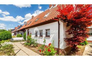 Doppelhaushälfte kaufen in 38350 Helmstedt, Blick ins Grüne: Charmante Doppelhaushälfte mit Ausbaureserve, Garage, Terrasse und viel Potenzial
